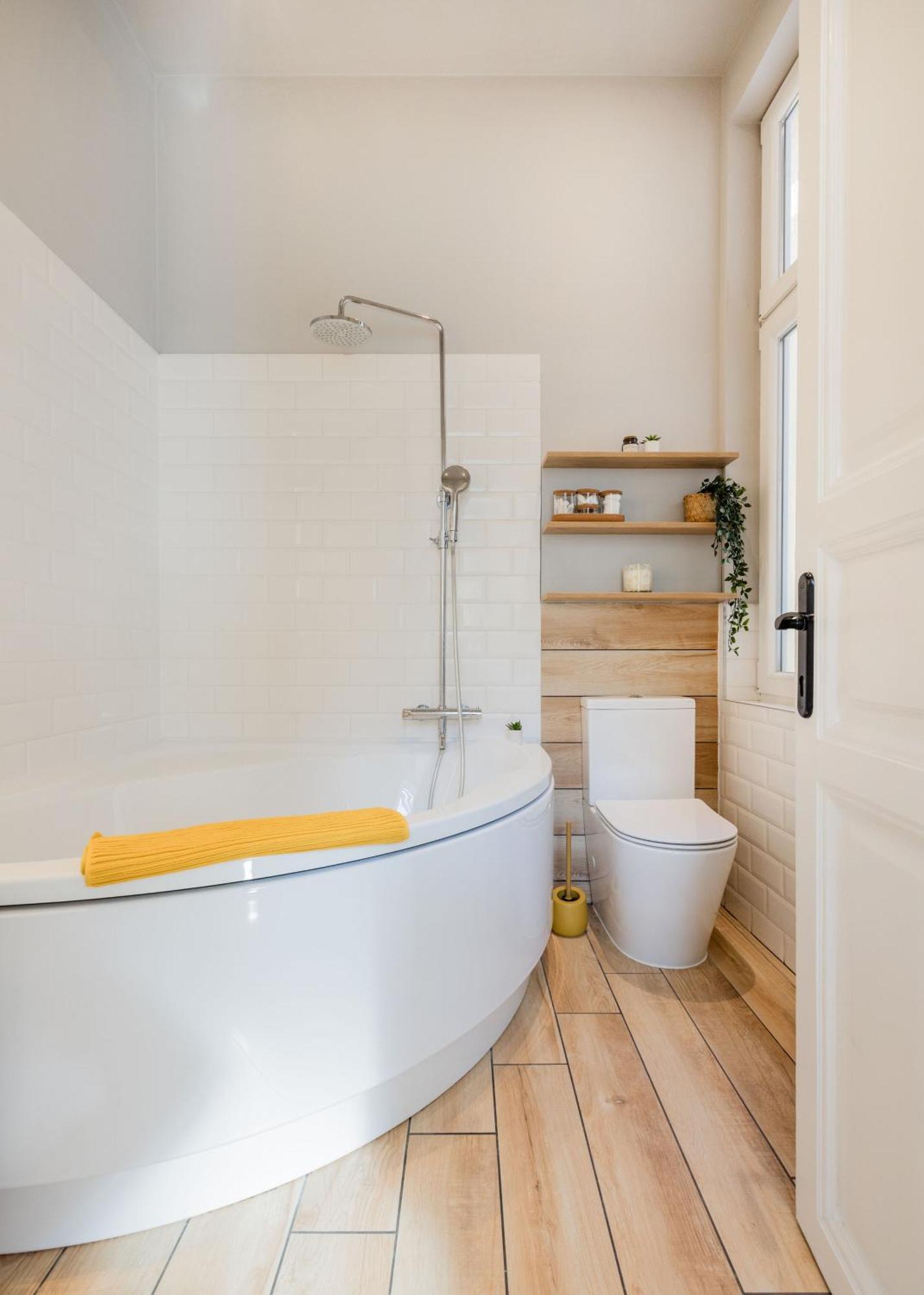 Apartment Bright And Cozy Urban Getaway Budapest